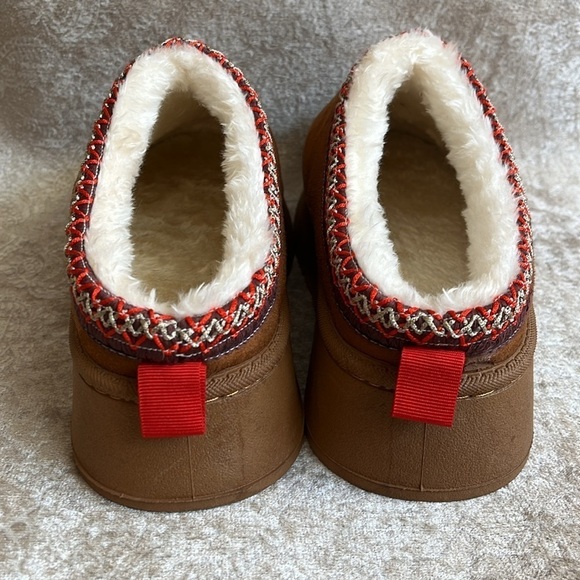 Brand New Suede Platform Clogs Mini Boots Short Ankle Slip On Faux Fur Slippers - Picture 6 of 14